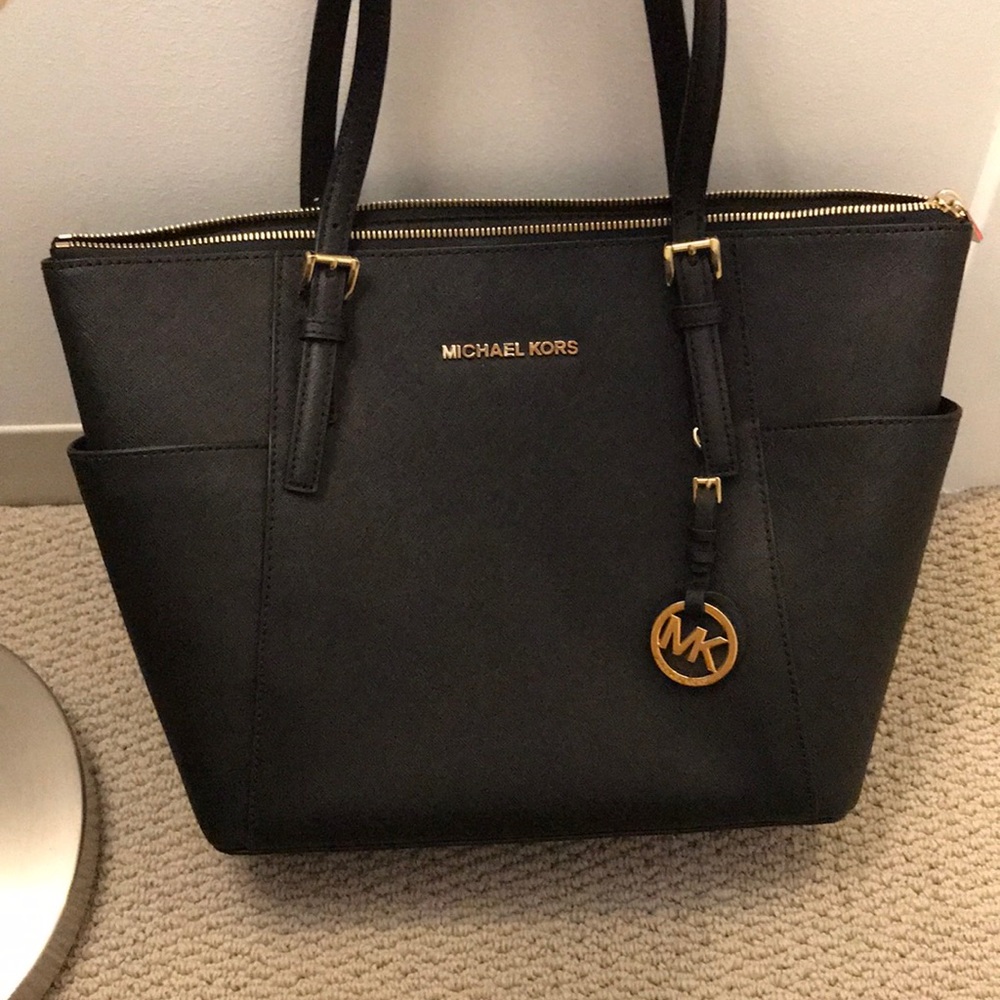 Micheal Kors Tote